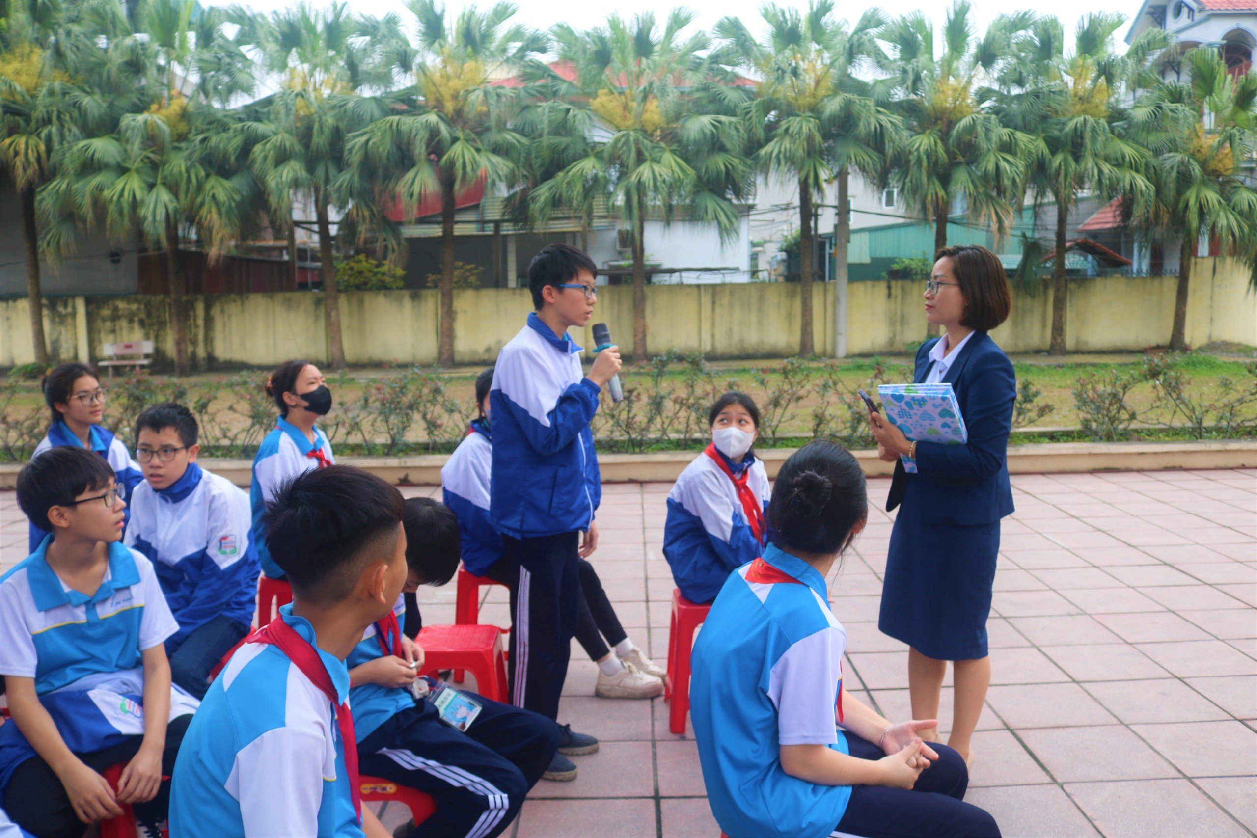 Truyền thông giáo dục sức khoẻ sinh sản vị thành niên tại thành phố Cẩm Phả
